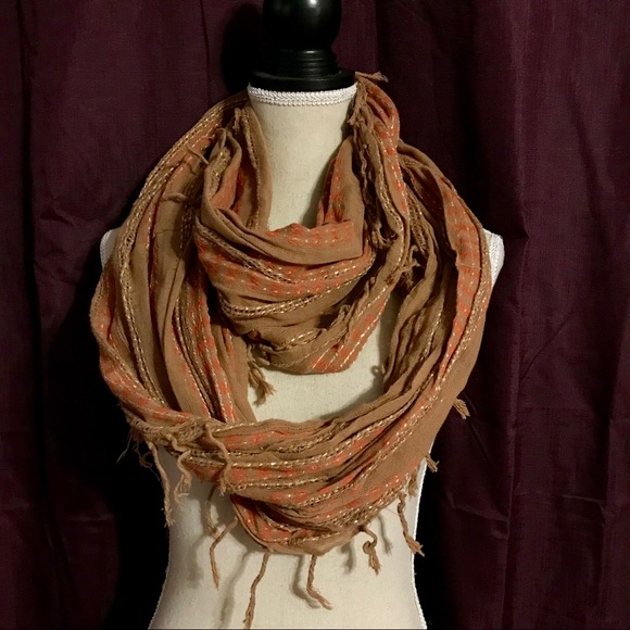 Bundle of 3 Scarves plus 1 Free Bonus Scarf! - Picture 5 of 5